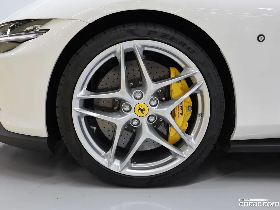 Ferrari Roma 3.9 2023 — миниатюра 2