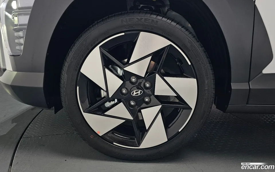 Hyundai Kona 1.6 2WD 2025 — миниатюра 2
