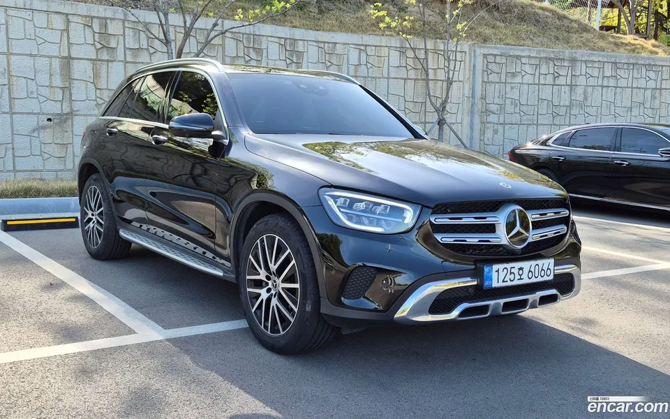 Mercedes-Benz GLC-Class GLC220 d 4MATIC 2022 — миниатюра 3