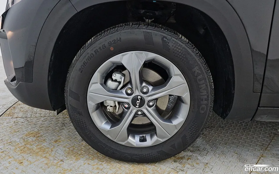 Kia Seltos 2.0 2WD 2023 — миниатюра 5
