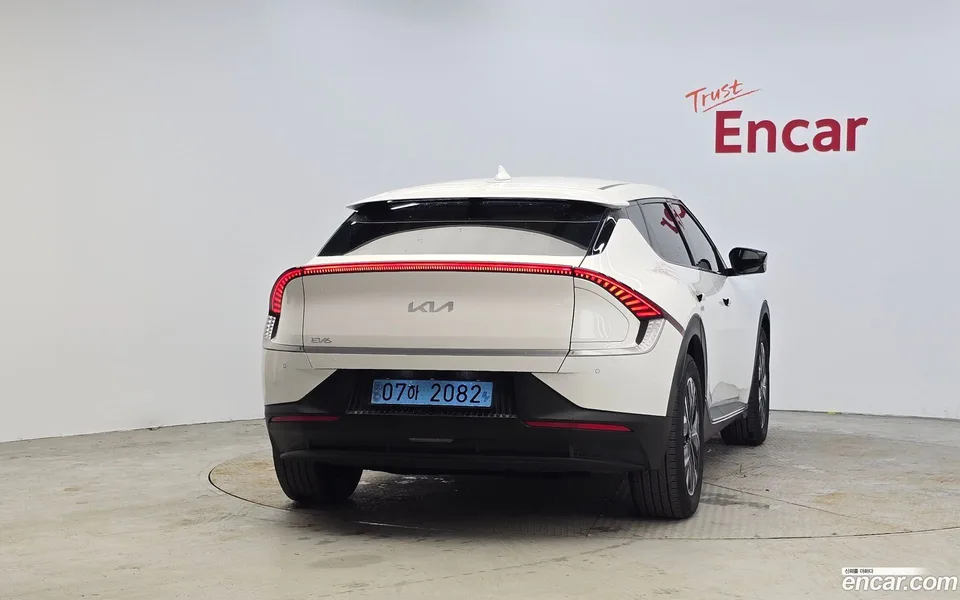 Kia EV6 2024 — миниатюра 4
