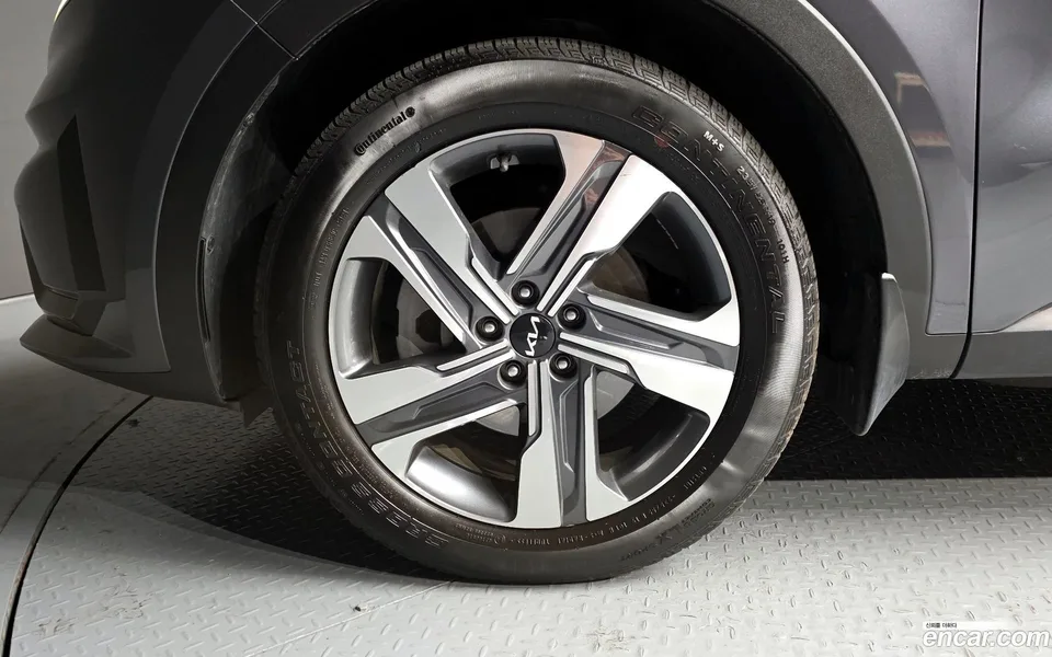 Kia Sorento HEV 1.6 2WD 2022 — миниатюра 5