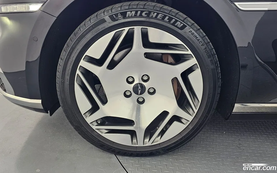 Genesis G90 3.5 e-S/C AWD LWB 2024 — миниатюра 2