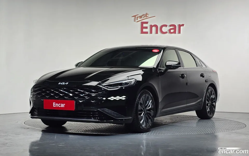 Kia K8 2.5 2WD 2023 — фото 1, купить с доставкой в Москву