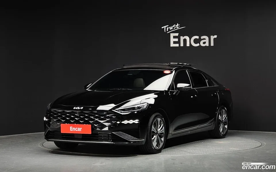 Kia K8 Hybrid 2023 — фото 1, купить с доставкой в Москву