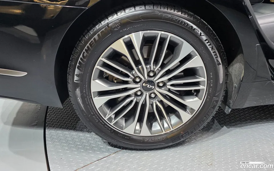 Kia K9 3.8 GDI AWD 2023 — миниатюра 2
