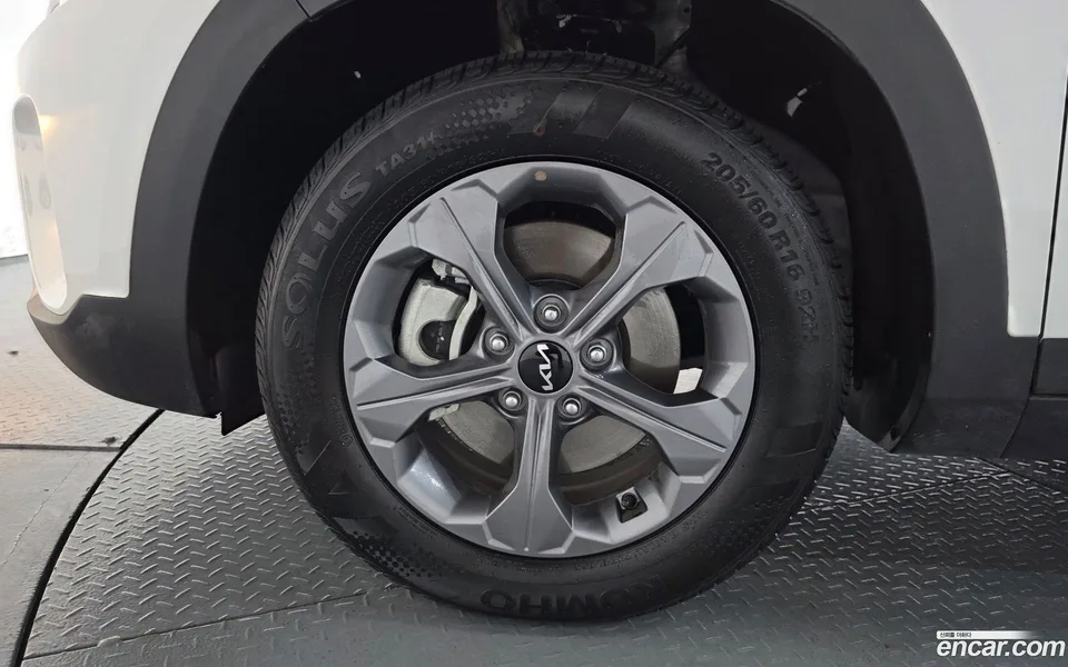 Kia Seltos 1.6 2WD 2025 — миниатюра 2