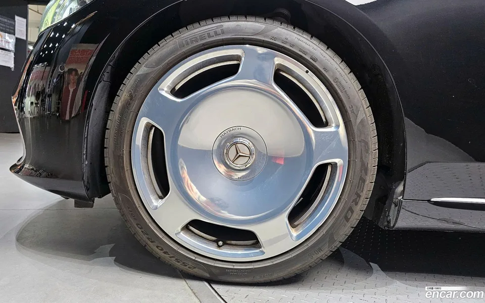 Mercedes-Benz S-Class S580 4MATIC 2022 — thumbnail 2