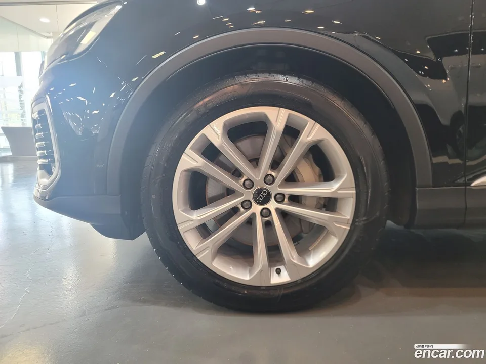 Audi Q7 (4M) 55 TFSI 2025 — миниатюра 2