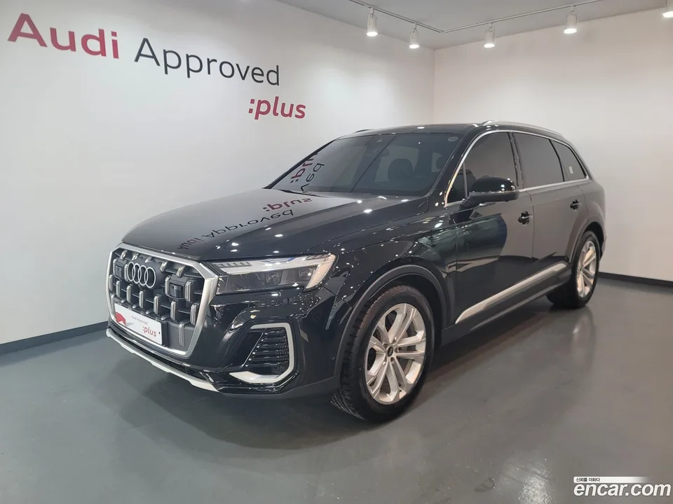 Audi Q7 (4M) 55 TFSI 2025 — фото 1, купить с доставкой в Москву
