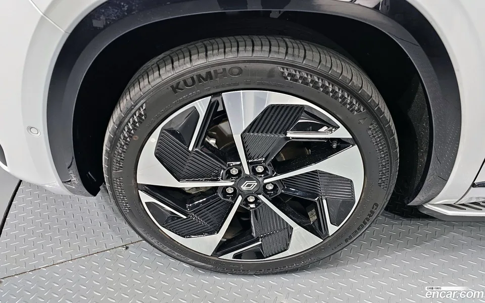 Renault Samsung Grand Koleos 1.5 E-TECH 2WD 2025 — миниатюра 2