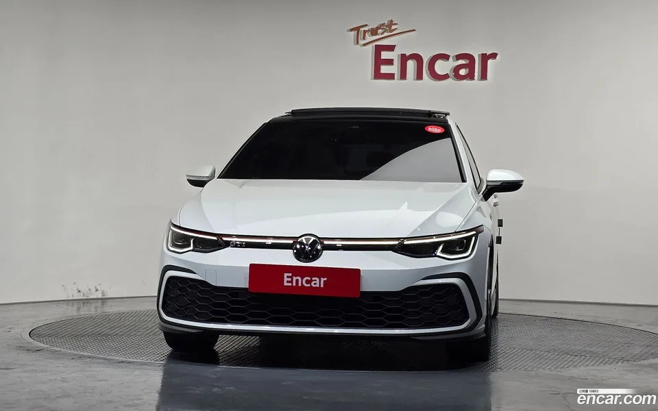 Volkswagen Golf 2.0 GTI 2024 — миниатюра 3