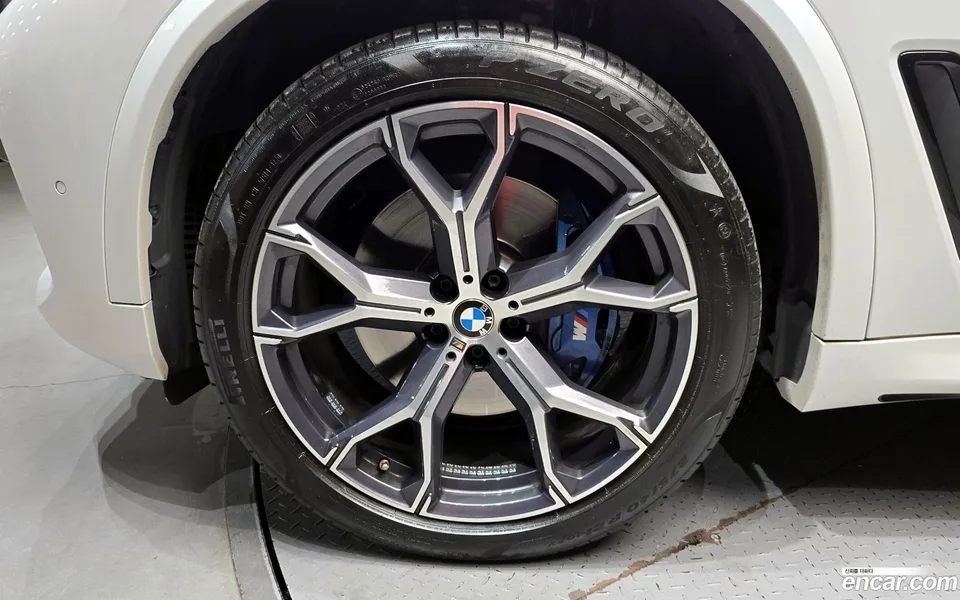 BMW X5 xDrive 30d M 2022 — миниатюра 5