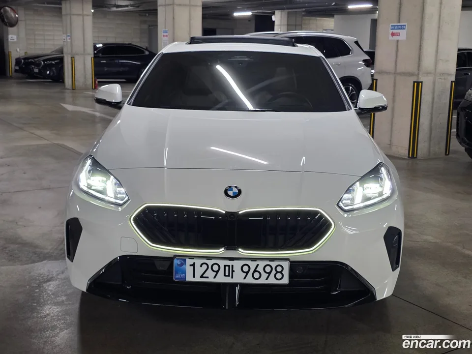 BMW 1 Series 120 M 2025 — миниатюра 3