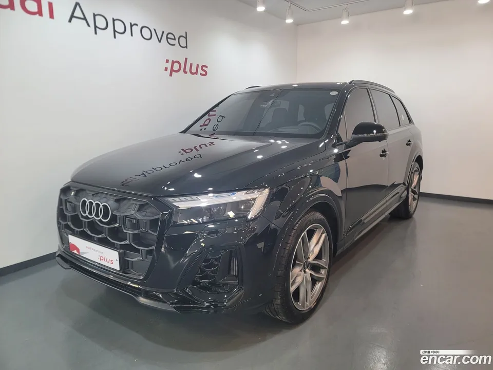 Audi Q7 (4M) 55 TFSI 2025 — фото 1, купить с доставкой в Москву