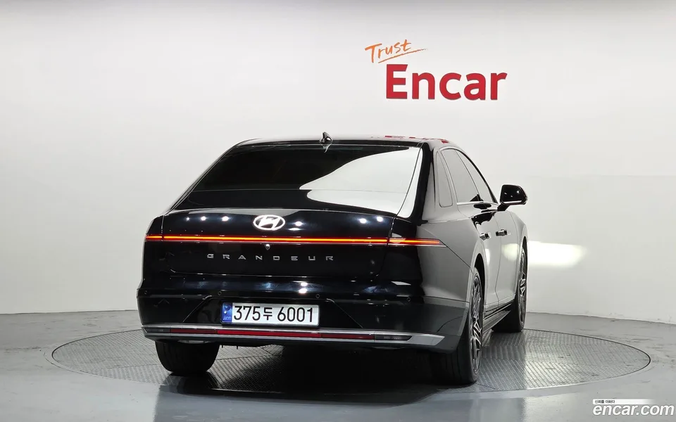 Hyundai Grandeur Hybrid 2023 — миниатюра 4