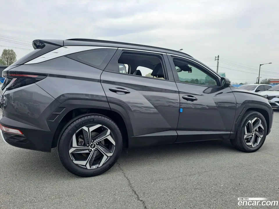 Hyundai Tucson 1.6 4WD 2022 — миниатюра 3