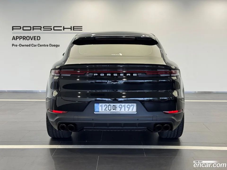 Porsche Cayenne 3.0 2025 — миниатюра 2