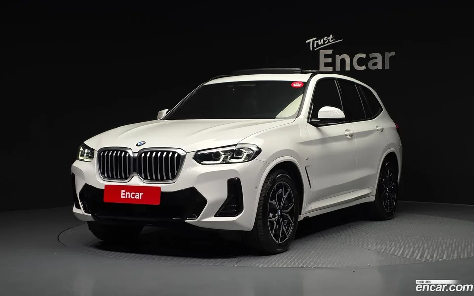BMW X3 xDrive 20i M 2022 — фото 1, купить с доставкой в Москву