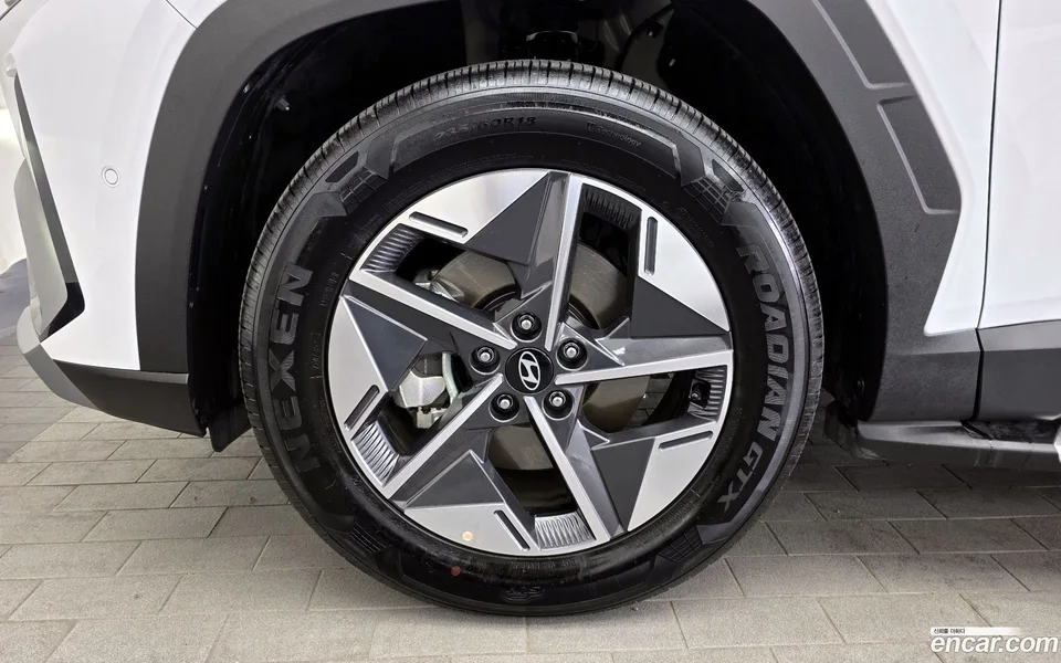 Hyundai Tucson NX4 1.6 2WD 2024 — миниатюра 2