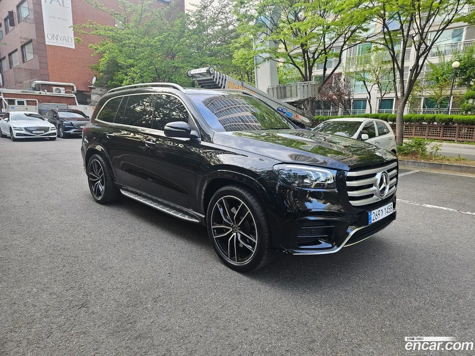 Mercedes-Benz GLS-Class GLS580 4MATIC 2026 — фото 1, купить с доставкой в Москву