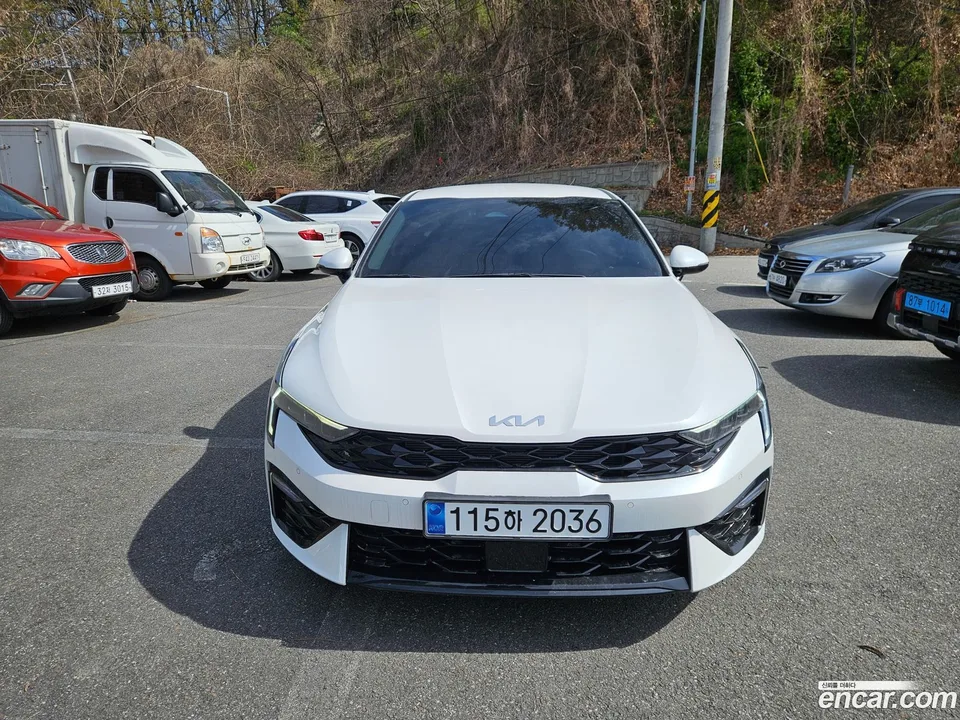 Kia K5 2.0 LPi() 2024 — фото 1, купить с доставкой в Москву