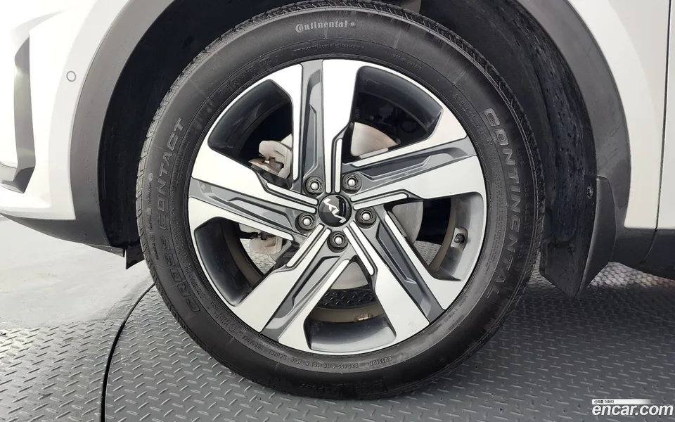 Kia Sorento HEV 1.6 2WD 2023 — миниатюра 5