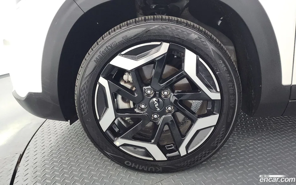 Kia Seltos 1.6 2WD 2025 — миниатюра 2