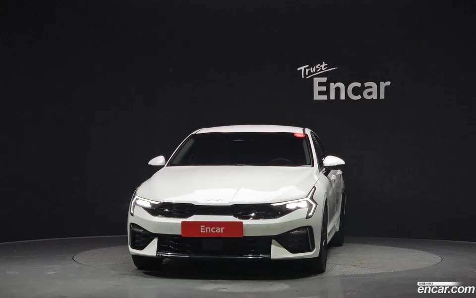 Kia K5 2.0 2024 — миниатюра 3