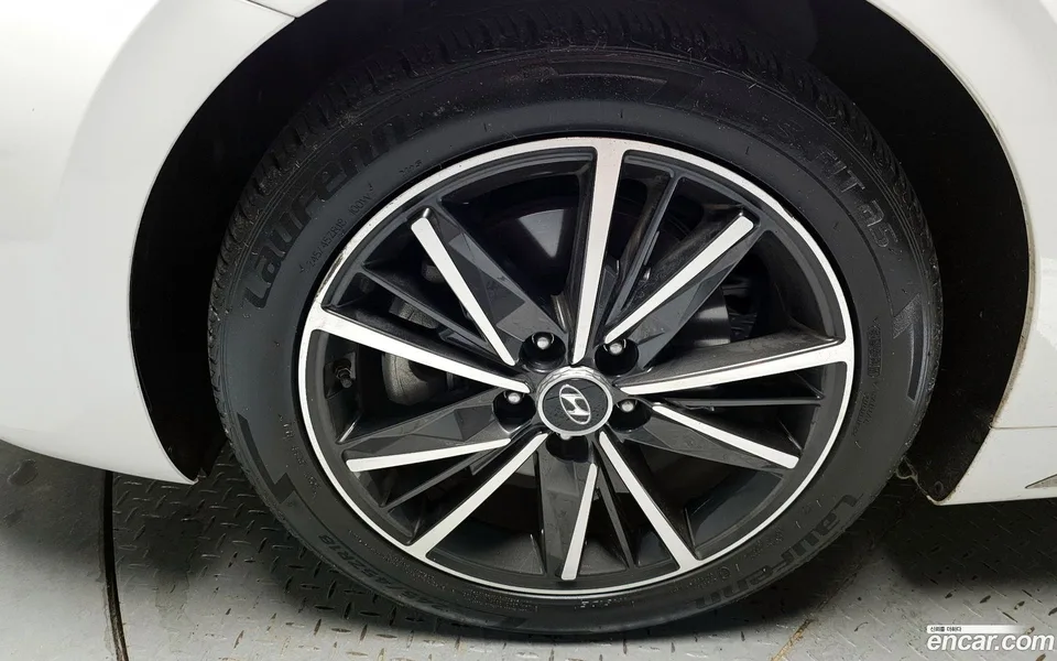 Hyundai Grandeur IG 2.5 2022 — миниатюра 2
