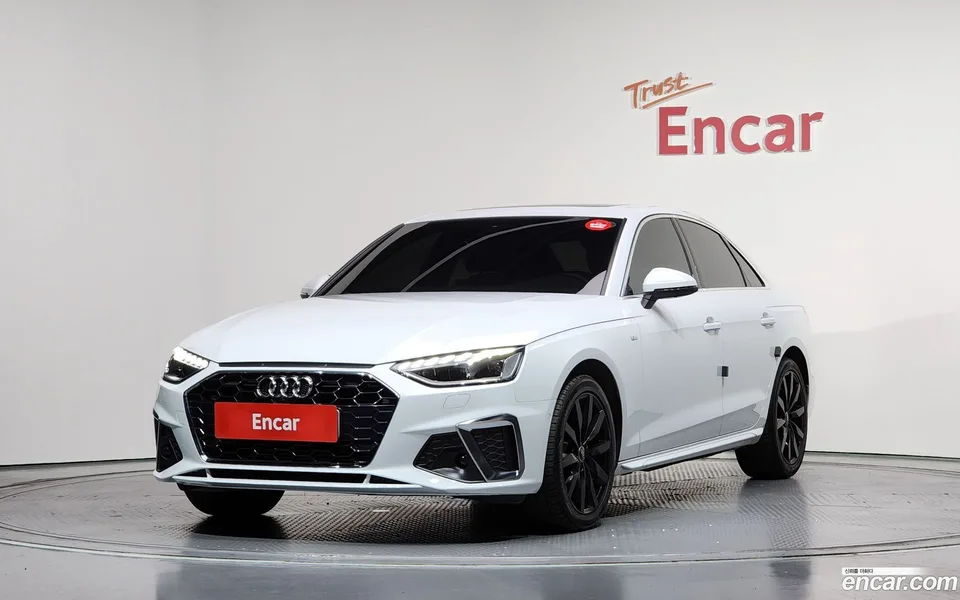 Audi A4 40 TFSI 2023 — фото 1, купить с доставкой в Москву