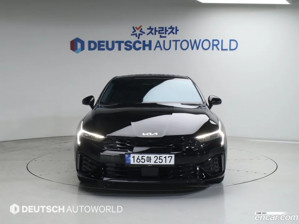 Kia K5 Hybrid 2023 — thumbnail 3