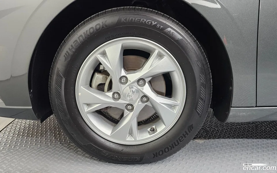 Hyundai Avante 1.6 2022 — thumbnail 2