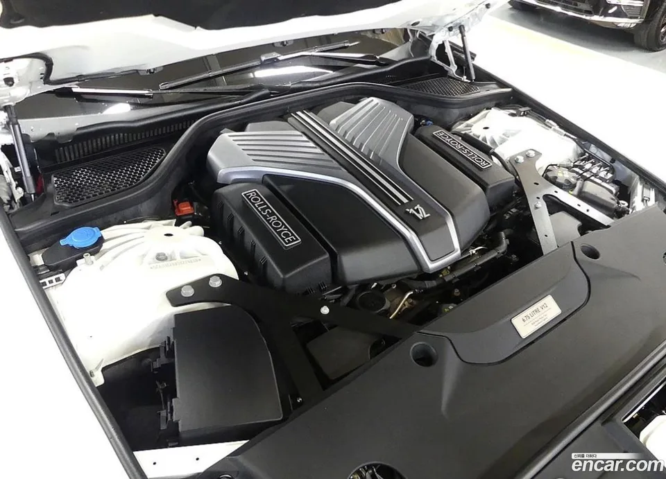 Rolls-Royce Ghost 6.7 V12 2025 — thumbnail 5