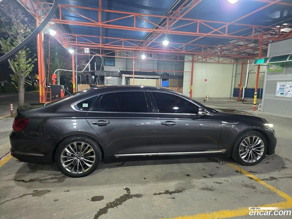 Kia K9 3.8 GDI AWD 2023 — миниатюра 3
