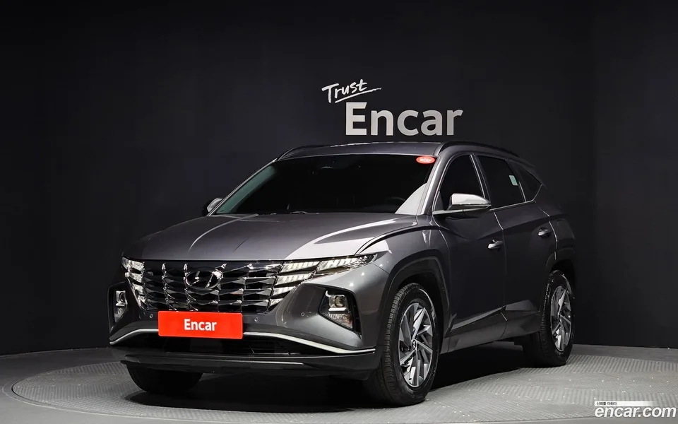 Hyundai Tucson Hybrid 4WD 2023 — фото 1, купить с доставкой в Москву