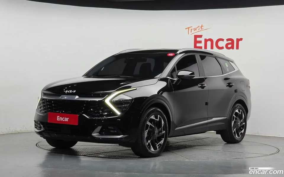 Kia Sportage 1.6 2WD 2022 — фото 1, купить с доставкой в Москву