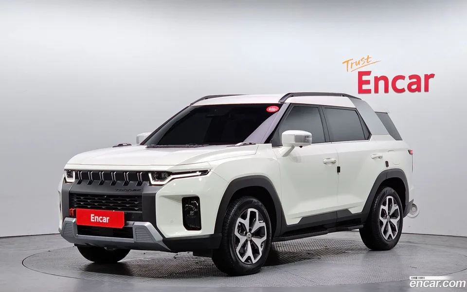 KG Mobility Torres 1.5 2WD 2023 — фото 1, купить с доставкой в Москву