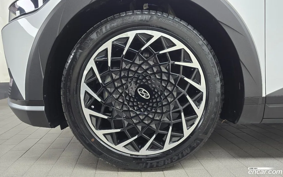 Hyundai Ioniq 5 2024 — миниатюра 5