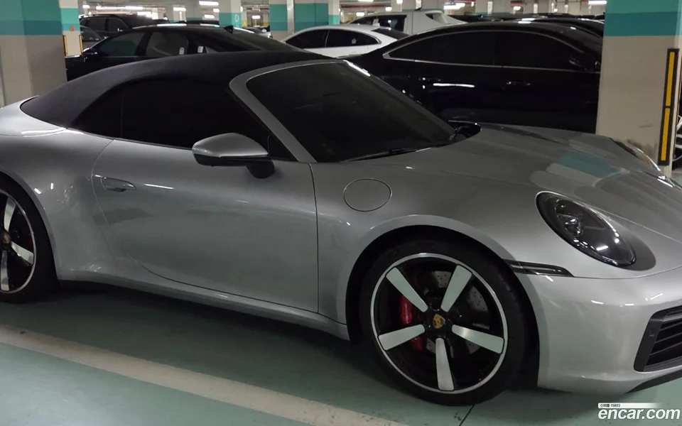 Porsche 911 (992) 4S 2024 — thumbnail 2