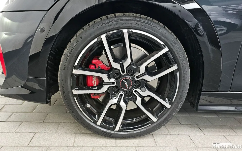 MINI Cooper S Convertible JCW 2025 — миниатюра 5