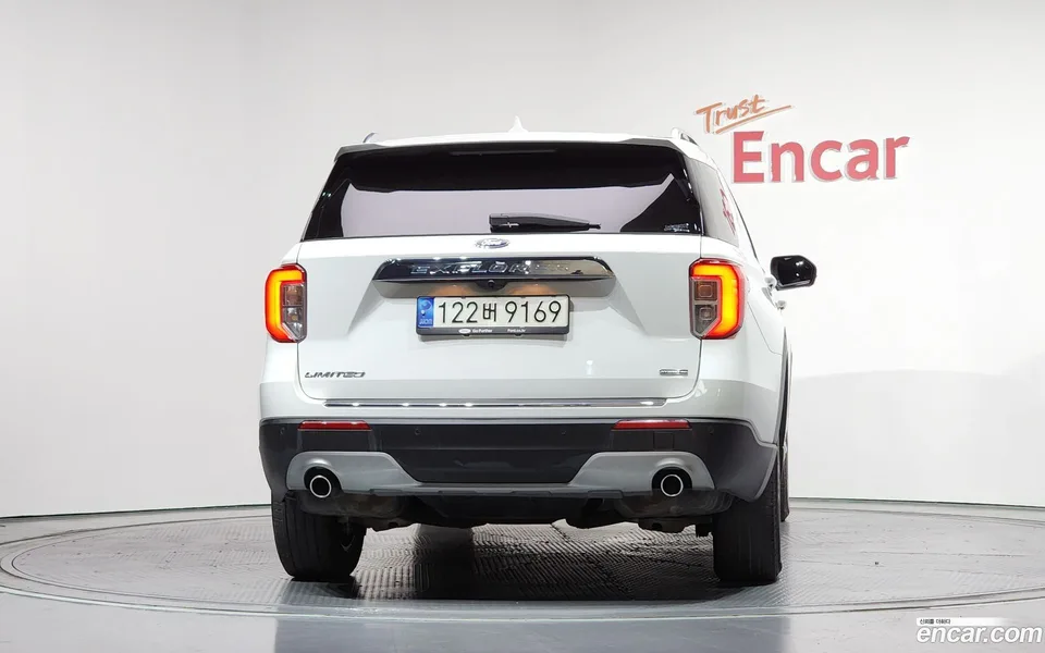 Ford Explorer 3.3 2022 — миниатюра 4