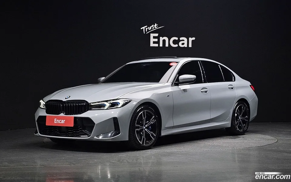 BMW 3 Series 320i M 2025 — фото 1, купить с доставкой в Москву