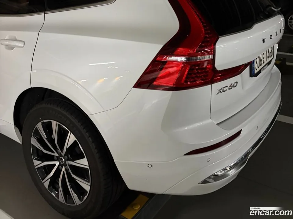 Volvo XC60 B5 2024 — миниатюра 5