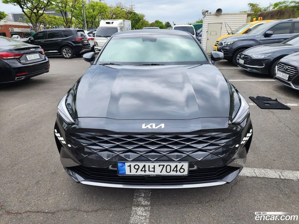 Kia K8 Hybrid 2023 — миниатюра 3