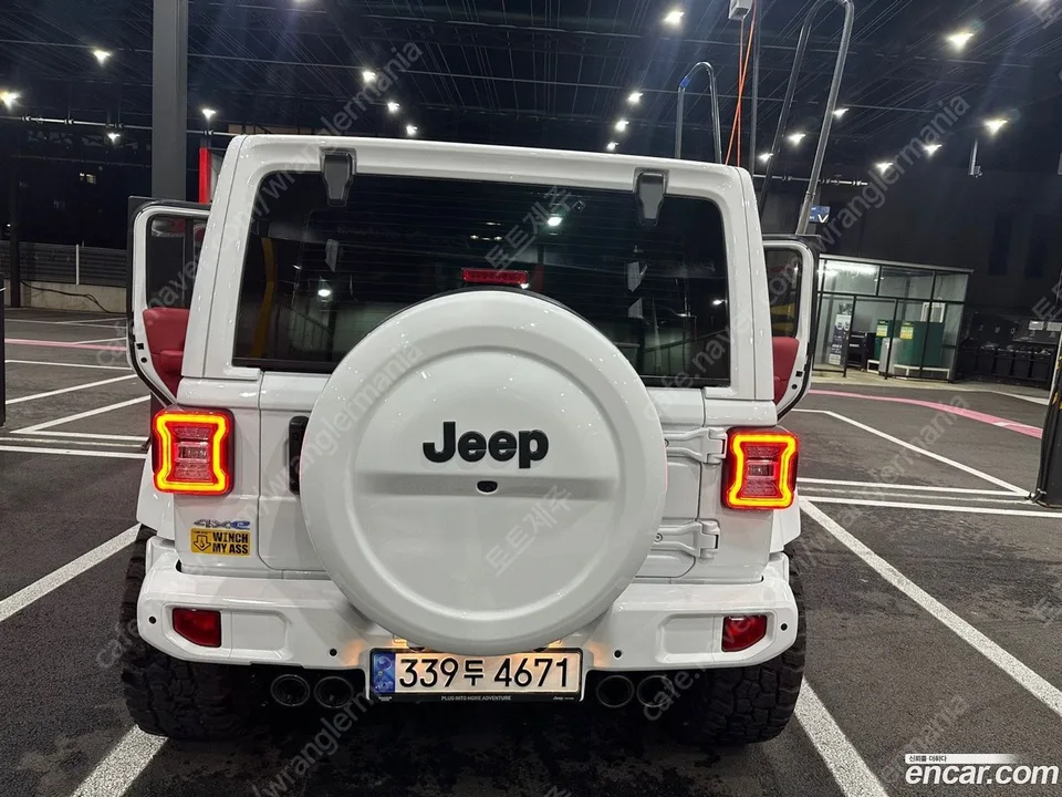 Jeep Wrangler 2.0 4 4xe 2022 — миниатюра 4