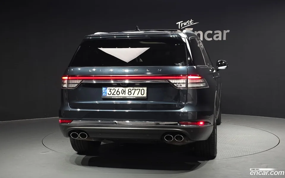 Lincoln Aviator 3.0 AWD 2022 — миниатюра 4