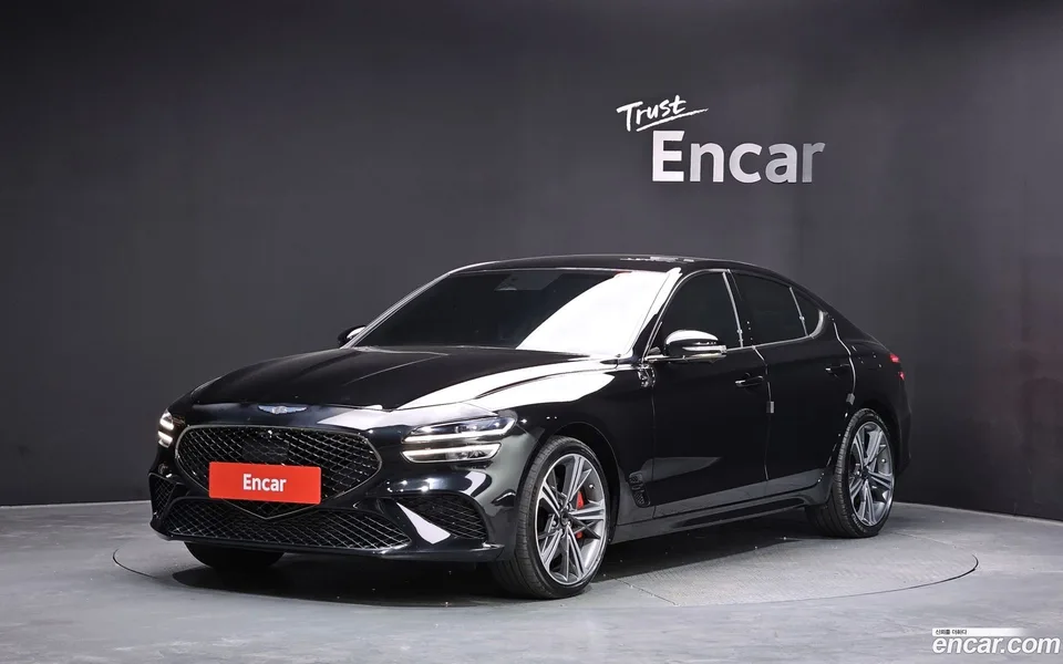 Genesis G70 3.3T 4WD 2023 — фото 1, купить с доставкой в Москву