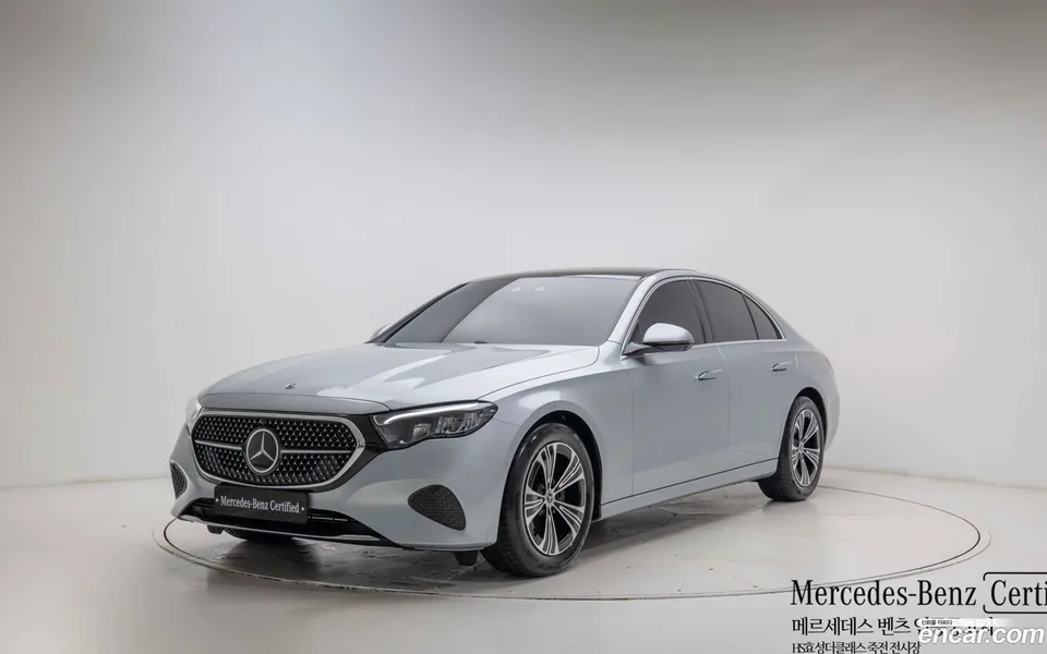 Mercedes-Benz E-Class E200 2025 — фото 1, купить с доставкой в Москву