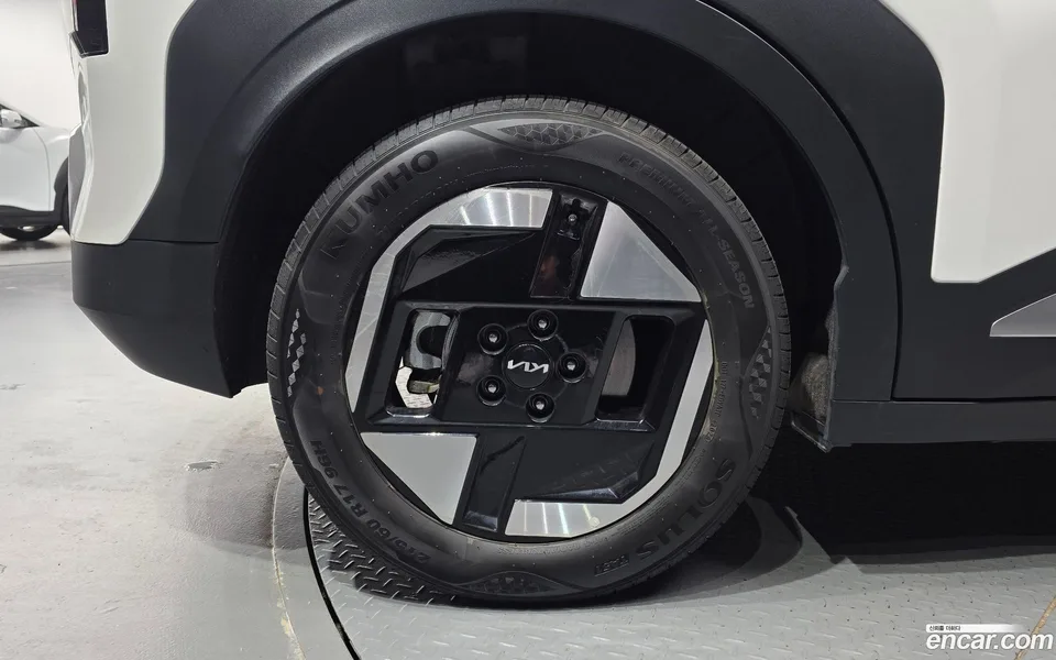 Kia EV3 2WD 2024 — миниатюра 5